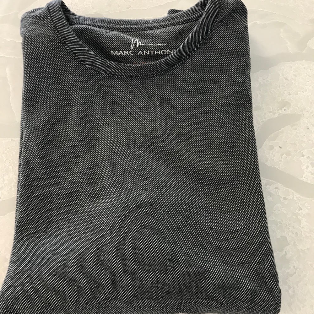 2/$15 Men’s long sleeve shirt